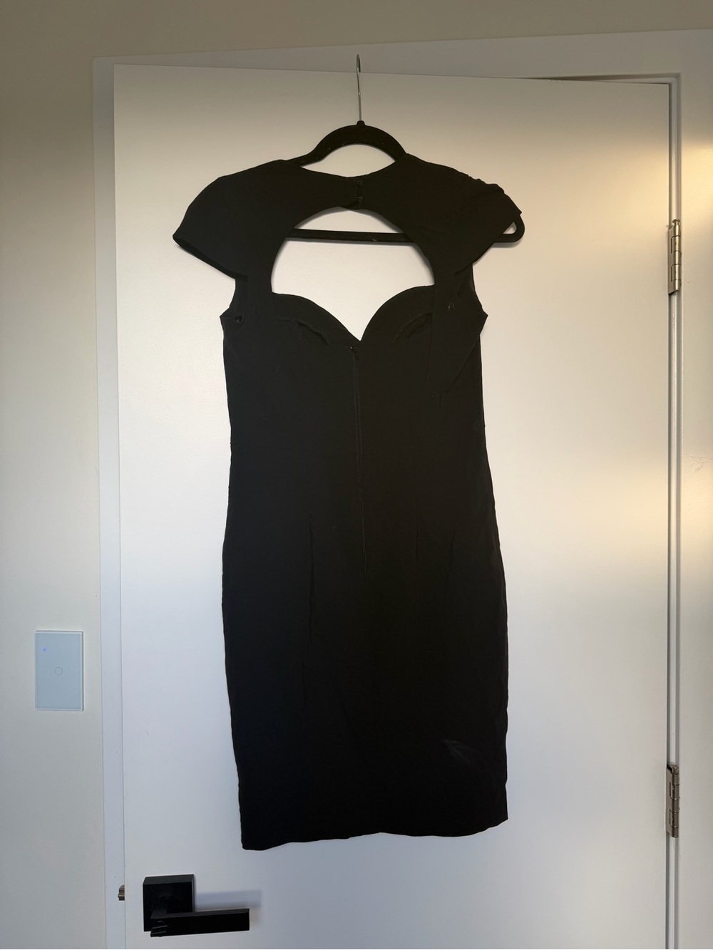 Classic Black Cutout Sheath Dress - Elegant Evening Wear